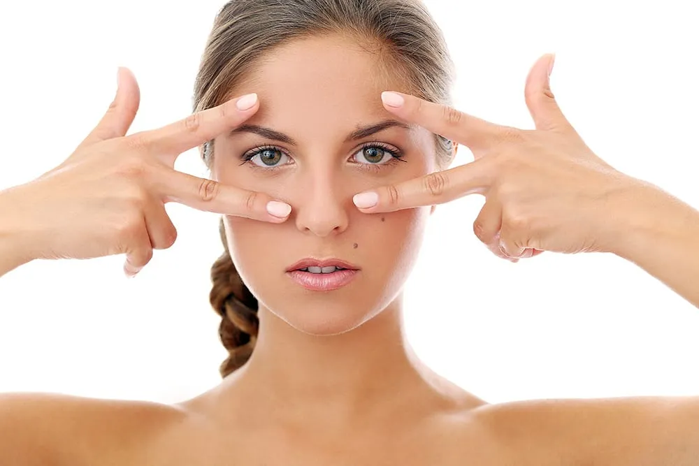 It’s all about the EYES !!!!! Non Surgical Fox EYE and Brow Lift NYC Expert