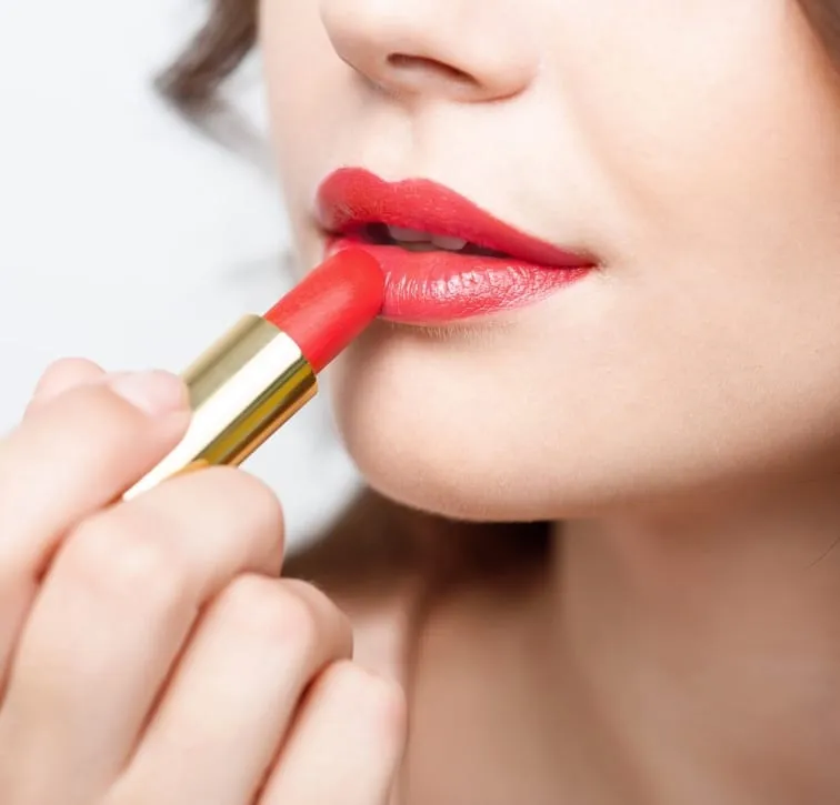 Lip augmentation without swelling that lasts 1 year!